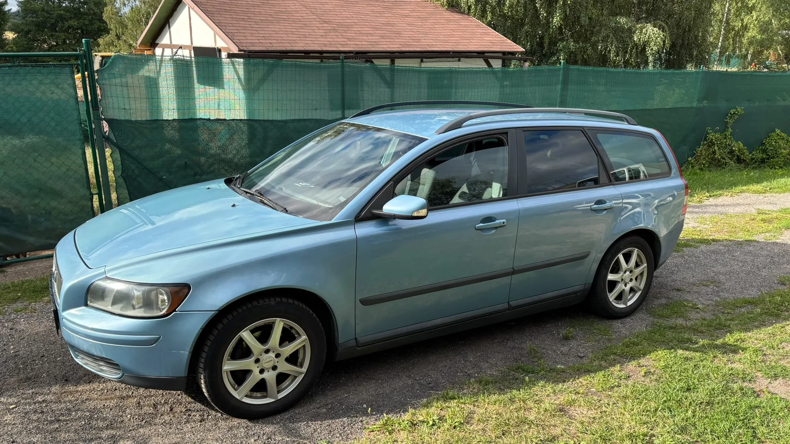 Modré kombi Volvo V50 z flotily Wagner Fleet